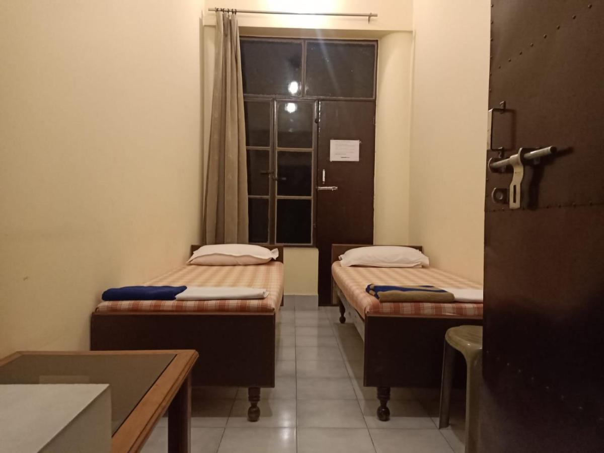 Scindhia pensión Varanasi Exterior foto