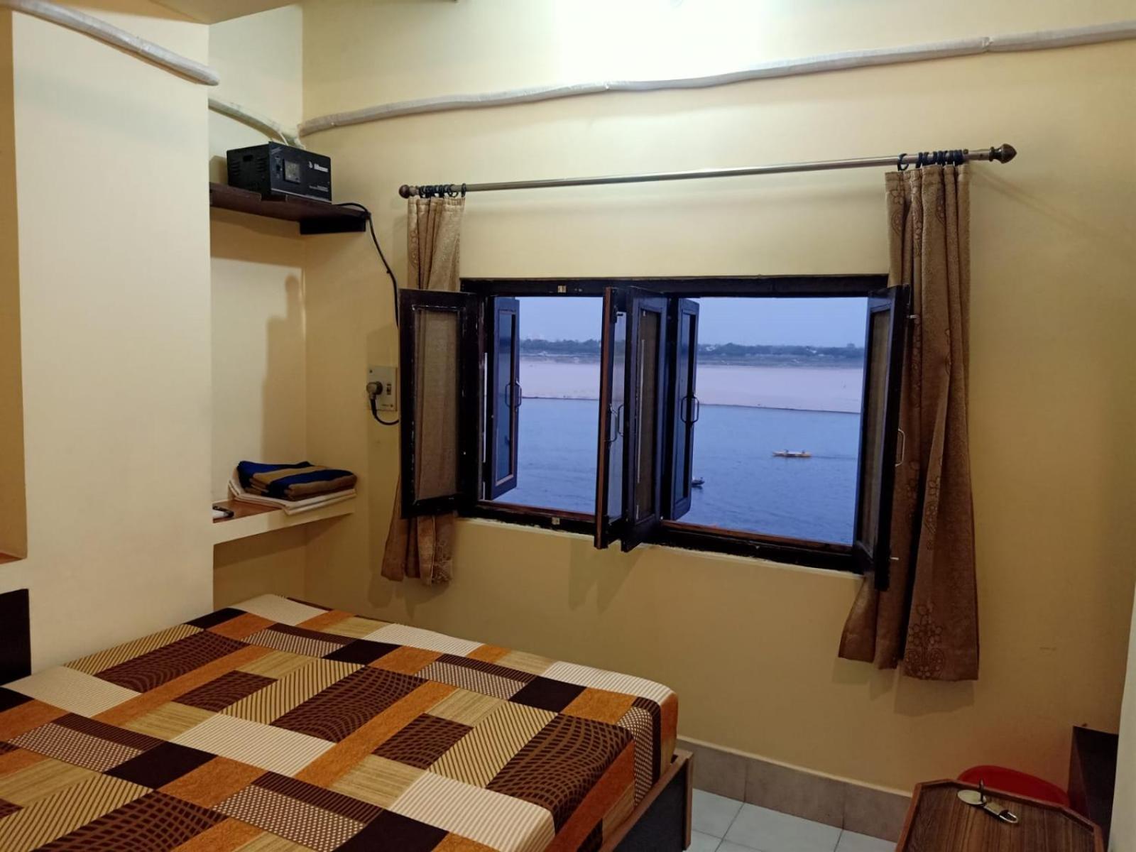Scindhia pensión Varanasi Exterior foto