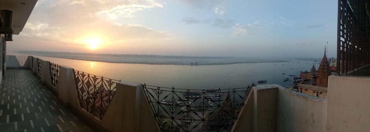 Scindhia pensión Varanasi Exterior foto